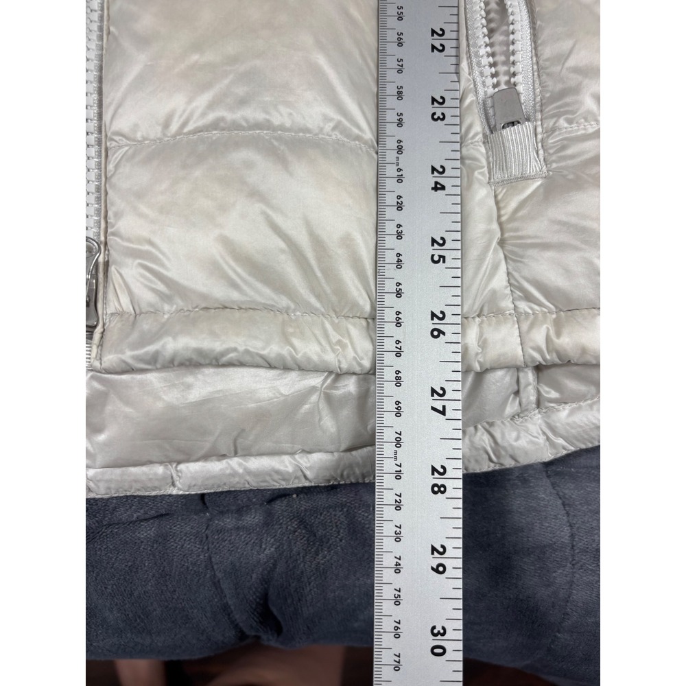 Athleta Womens Pearl White Quilted Puffer Vest Cinched Waist Full Zip Medium - Picture 6 of 8